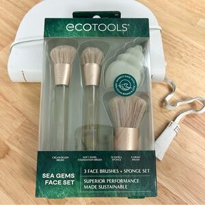 FREE W/$150 PURCH 🐚 EcoTools Sea Gems Face Set